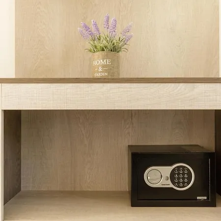 Aria Garden * Никити