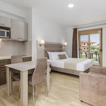 Aria Garden 아파트 니키티